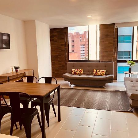 Apartamento Lauret En Laureles Medellín Exteriör bild